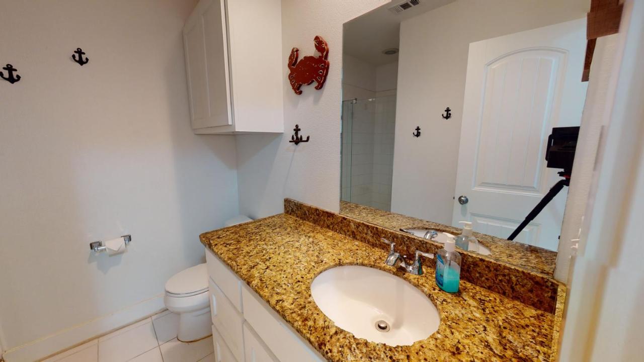  | TC703 Newly Decorated Townhome, Shared Pool, In Town, Close to Beach