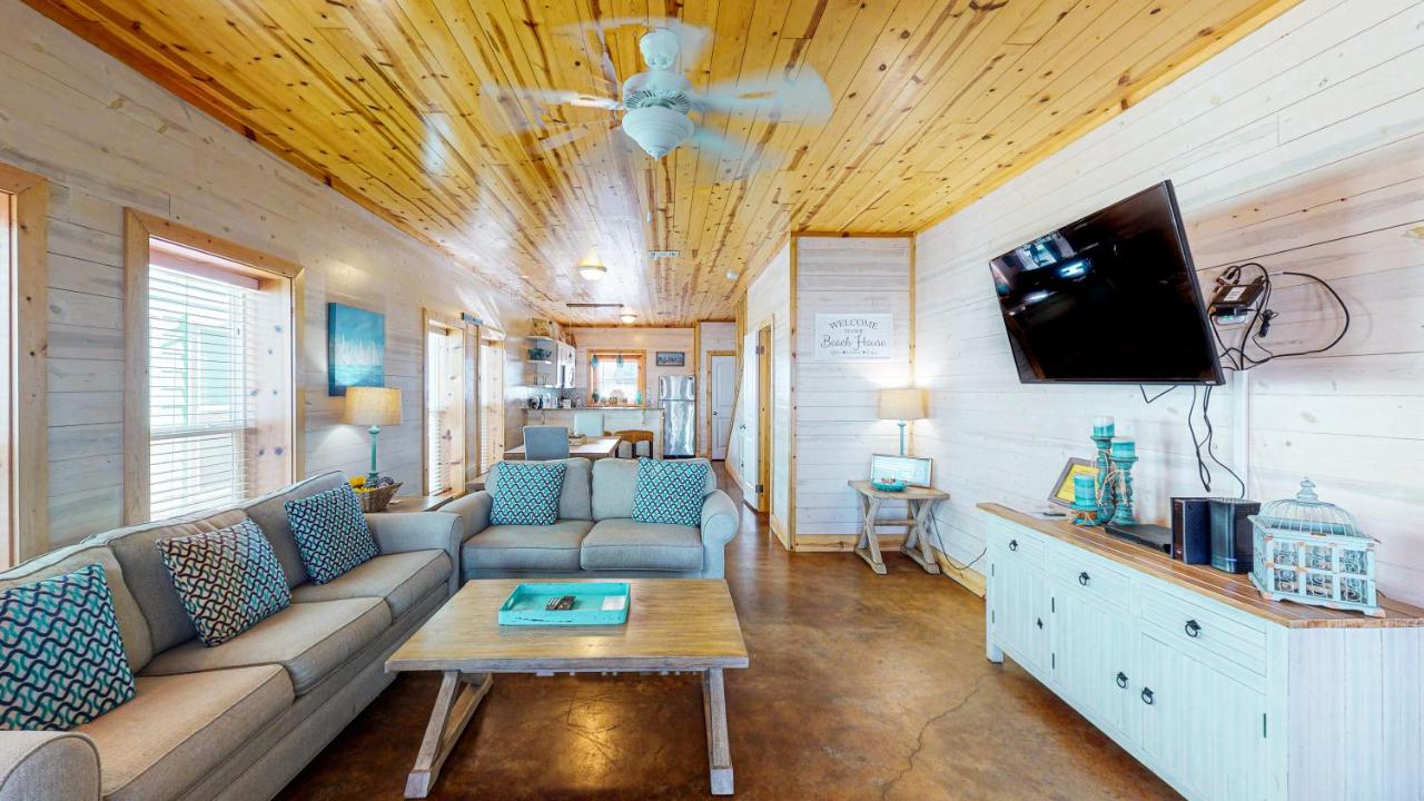 | TC801 Townhome Located in Town, Close to beach, Shared Pool, Coastal Charm