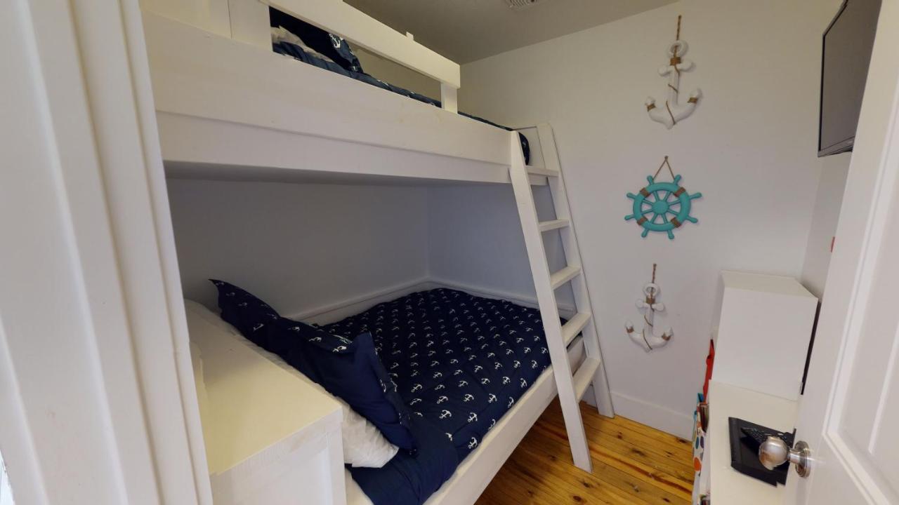 | TC803 Townhome Located in Town, Close to beach, Shared Pool, Coastal Charm