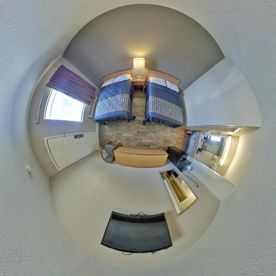  | River Inn Motel