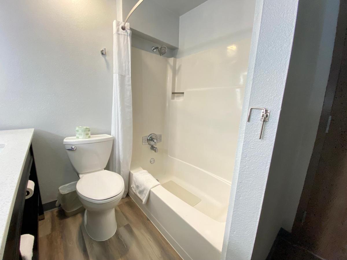 Queen Room with Two Queen Beds with Balcony at SureStay Plus Hotel by Best Western Mammoth Lakes