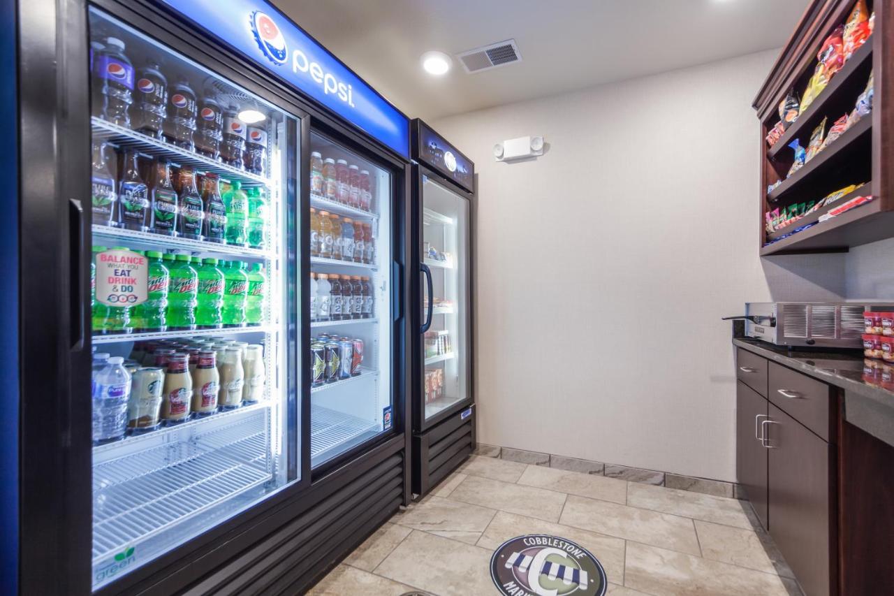  | Cobblestone Inn & Suites-Fremont