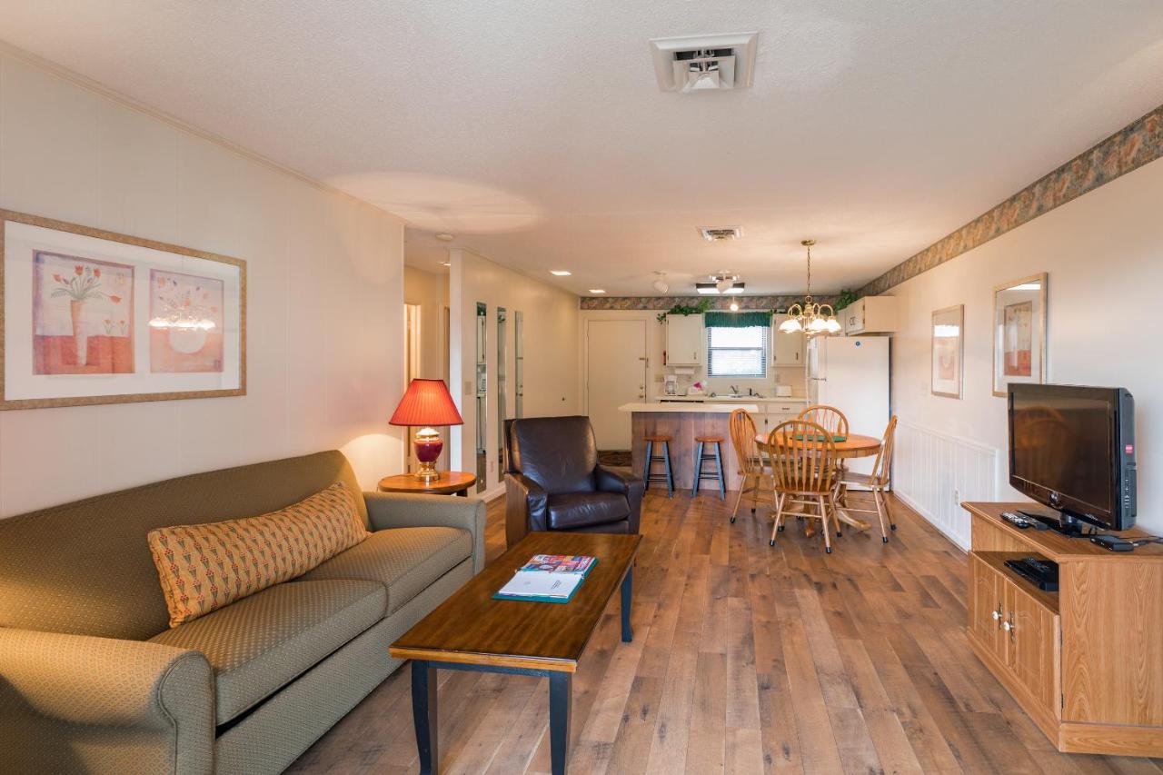 Apartment at Crown Resorts at Lake Tansi East