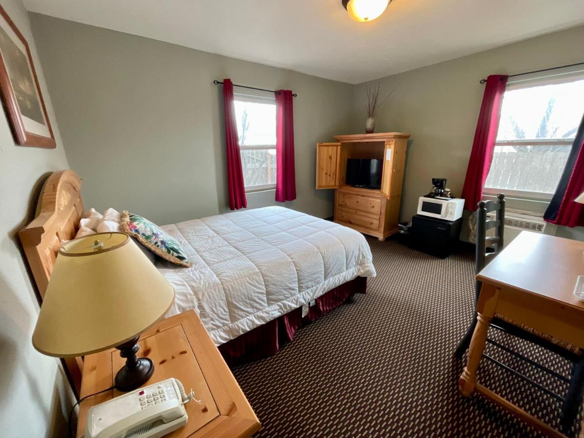  | Rugged Country Lodge