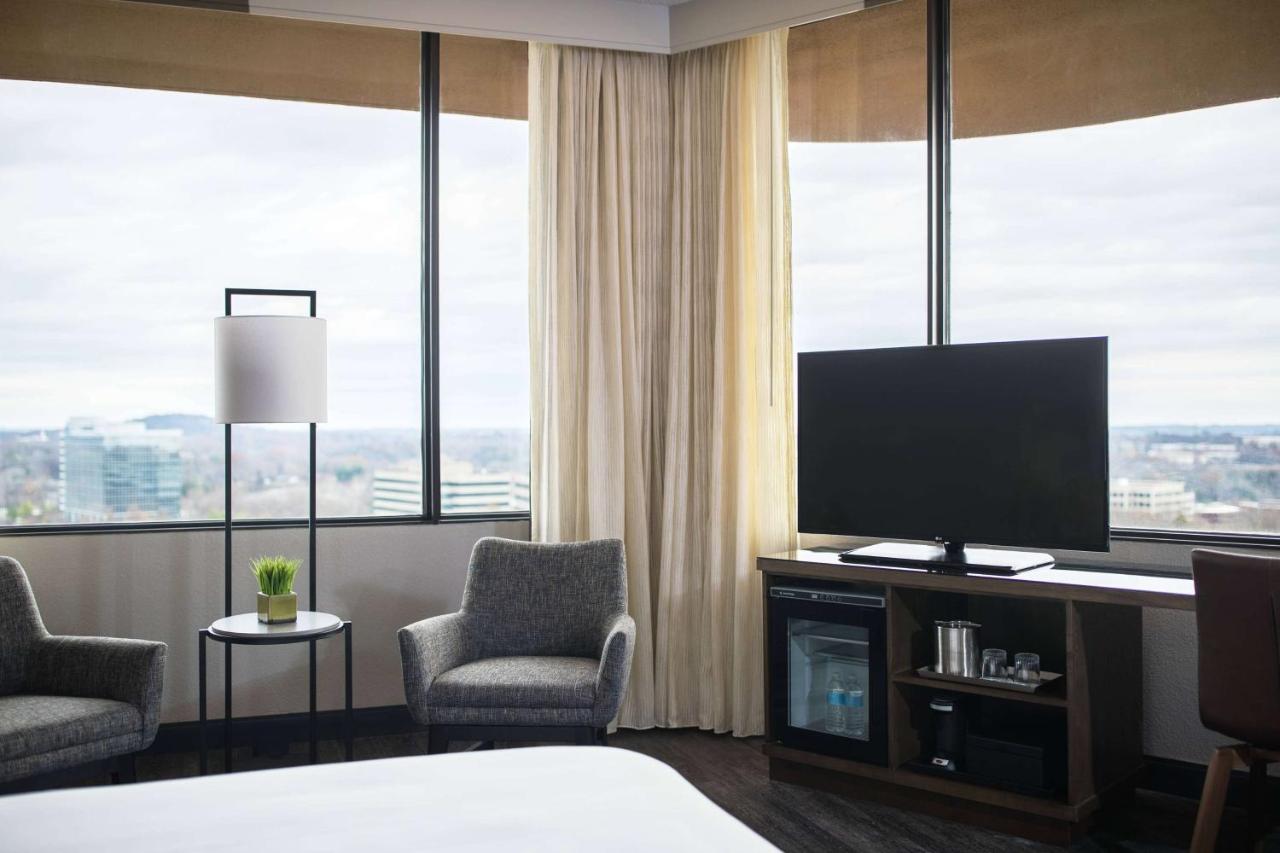 Preferred Corner King at Sonesta Nashville Airport