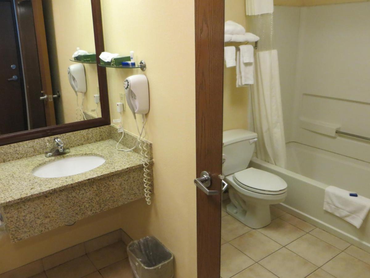 | Quality Inn Winder, GA