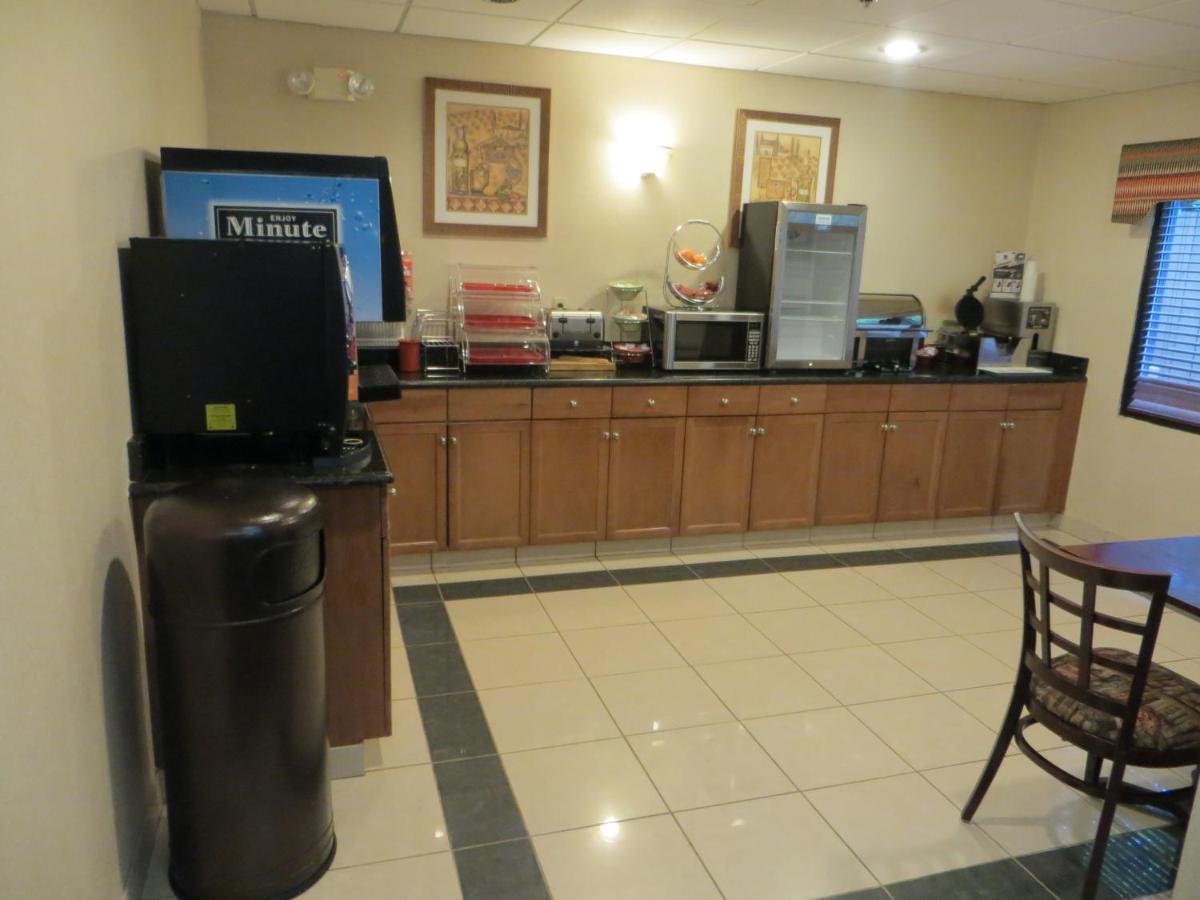 | Quality Inn Winder, GA