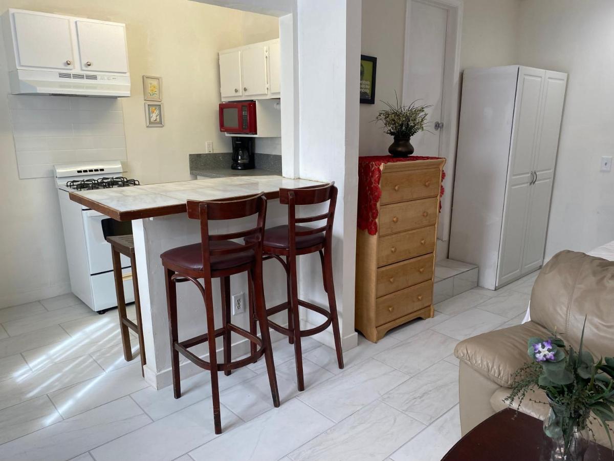 | Comfy private ADU Guest house in LA