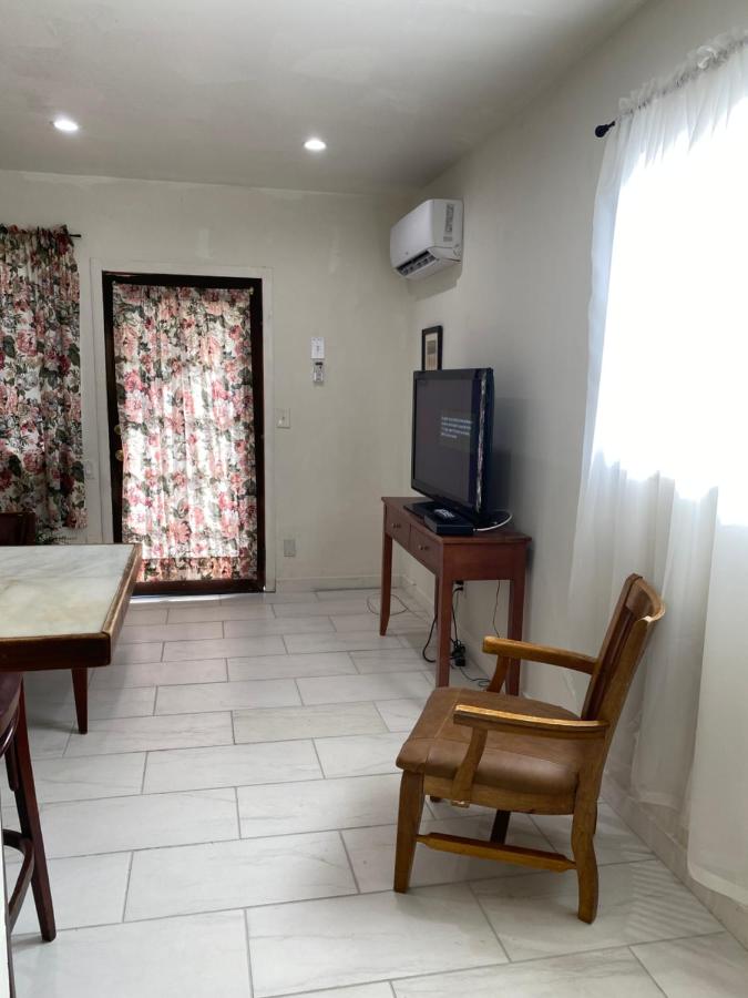 | Comfy private ADU Guest house in LA