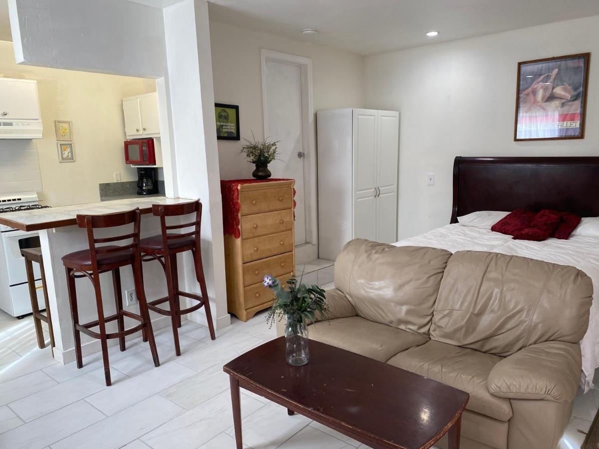 | Comfy private ADU Guest house in LA