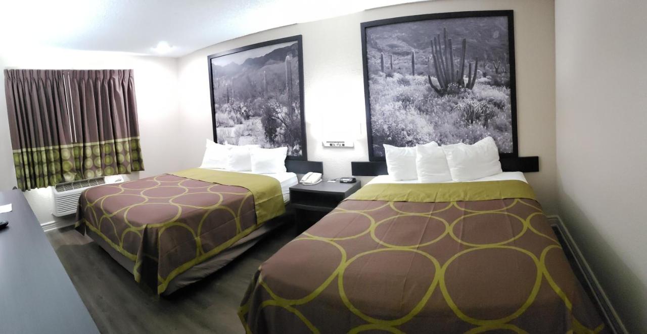 2 Queen Beds, Deluxe, Non-Smoking at Super 8 by Wyndham Goodyear/Phoenix Area