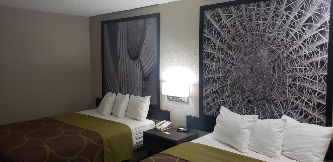 2 Queen Beds, Deluxe, Non-Smoking at Super 8 by Wyndham Goodyear/Phoenix Area