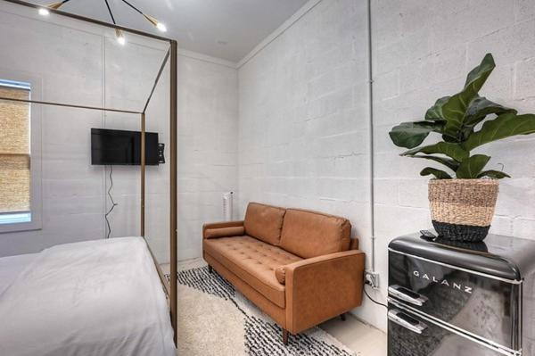 | THe Oleander Hotel Room Number 4