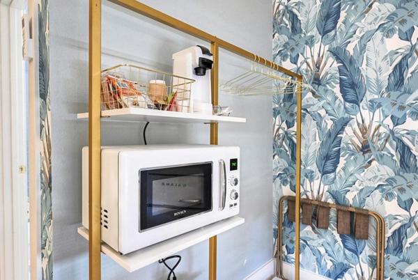 | The Oleander Hotel Room 5