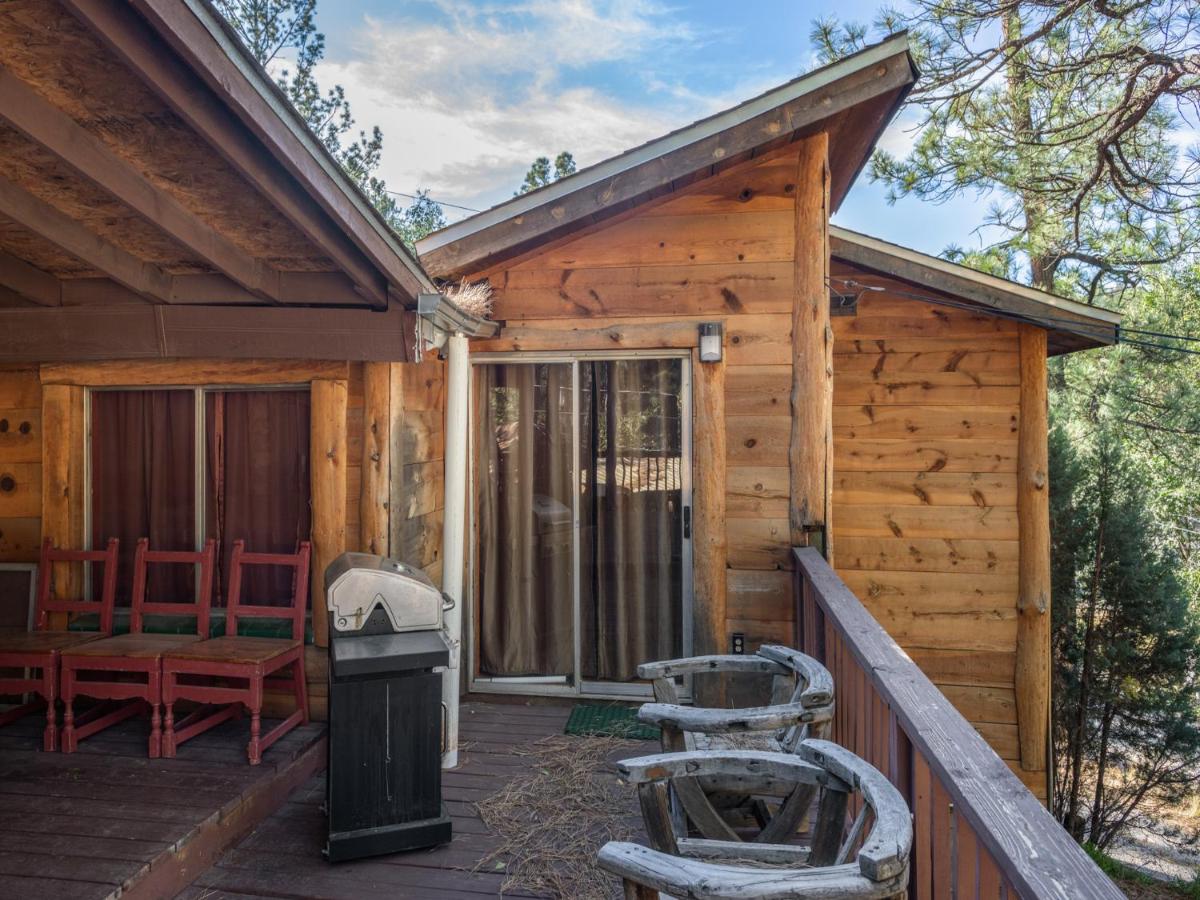 | Three Bears, 7 Bedrooms, Deck, Fireplace, Midtown, Grill, Sleeps 22
