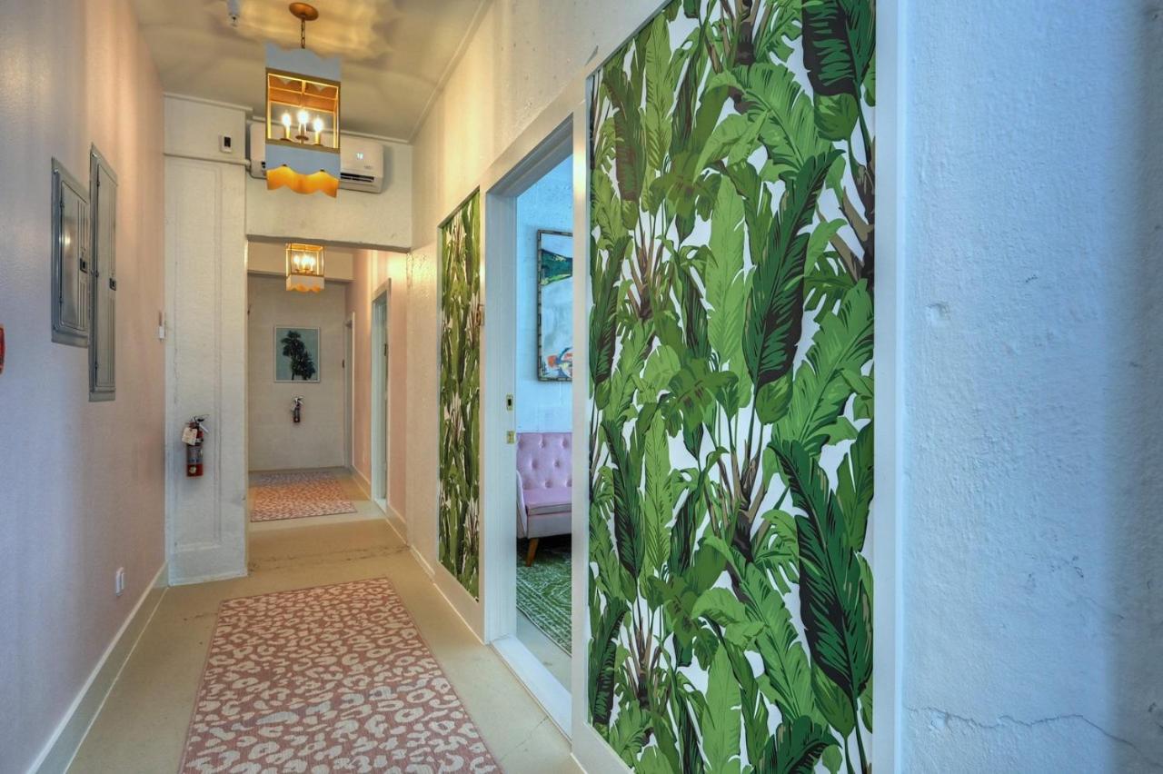 | The Oleander Hotel Room 8