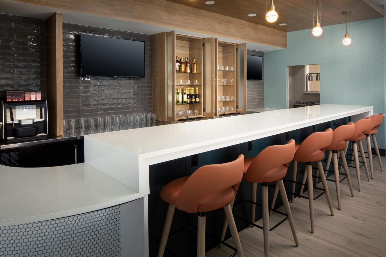| Holiday Inn - Cheshire - Southington, an IHG Hotel