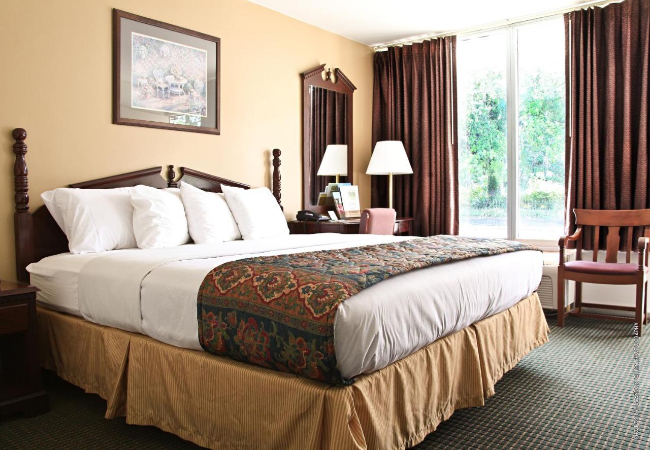  | Carmel Inn and Suites Thibodaux
