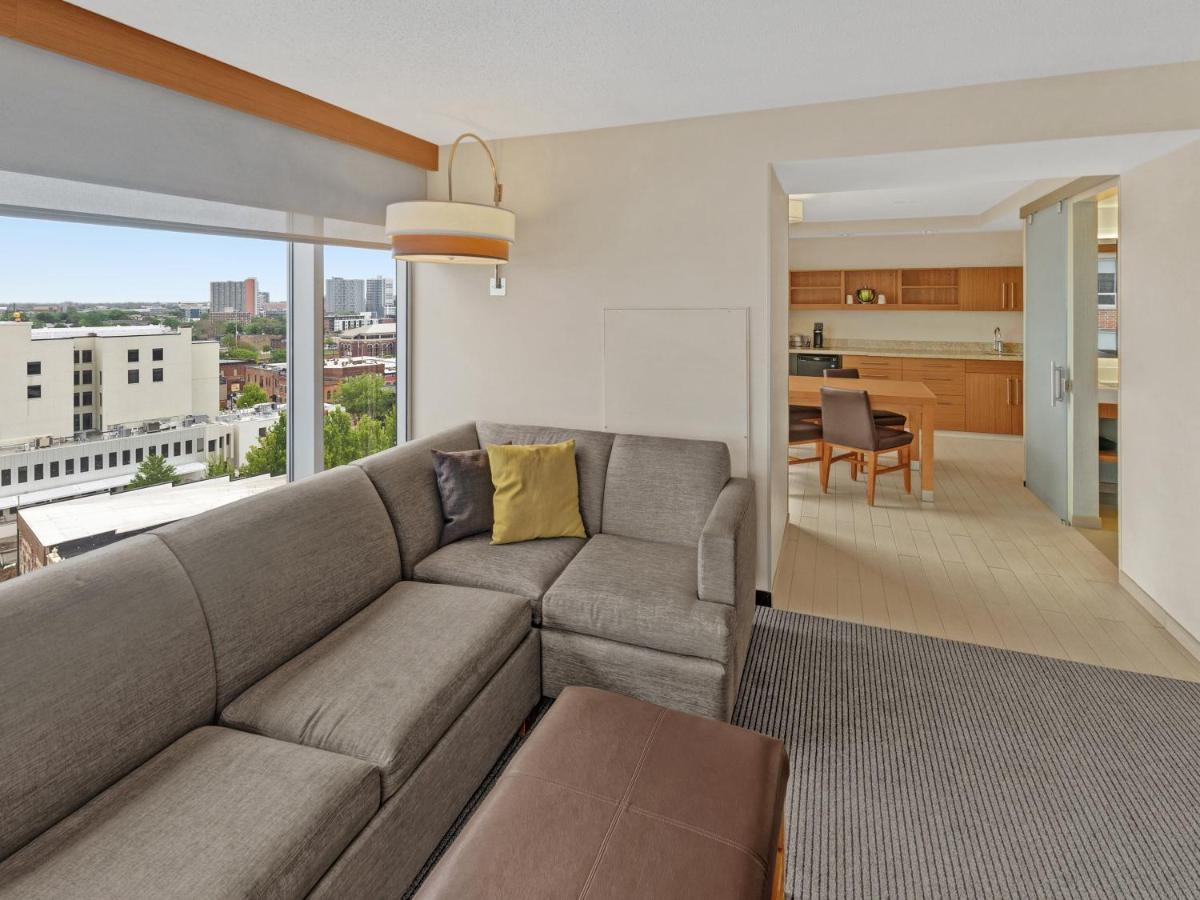 King Suite at Hyatt Place Champaign-Urbana