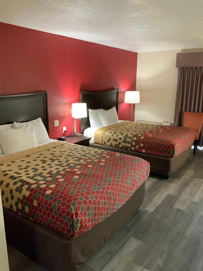 Double Room with 2 Double Beds - Non-Smoking at Perry Inn & Suites National Fairground I 75