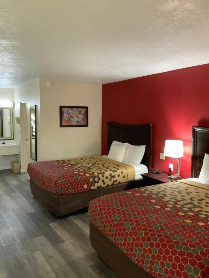 Double Room with 2 Double Beds - Non-Smoking at Perry Inn & Suites National Fairground I 75