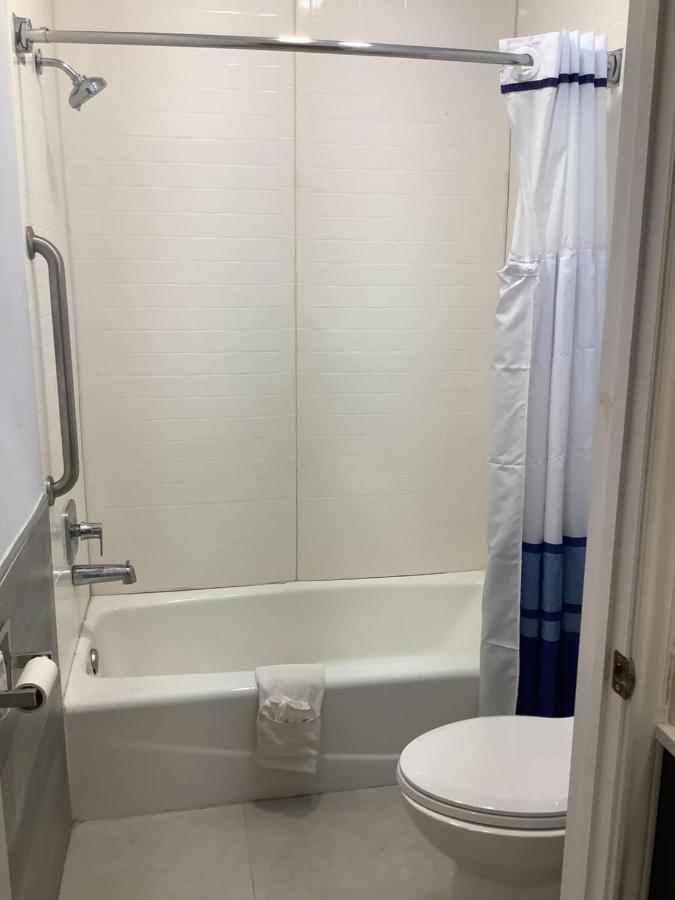 Queen Room with Two Queen Beds at Americas Best Value Inn & Suites San Benito