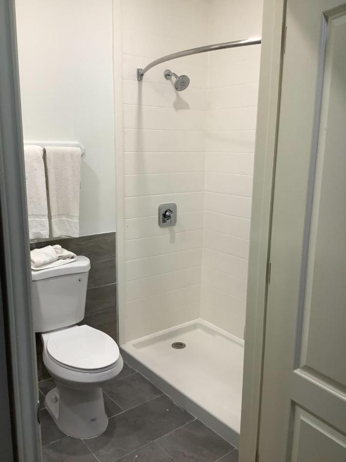 Queen Room with Two Queen Beds at Americas Best Value Inn & Suites San Benito