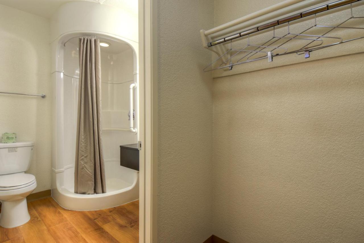| Motel 6-San Ysidro, CA - San Diego - Border