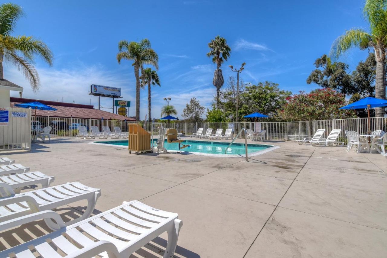 | Motel 6-San Ysidro, CA - San Diego - Border