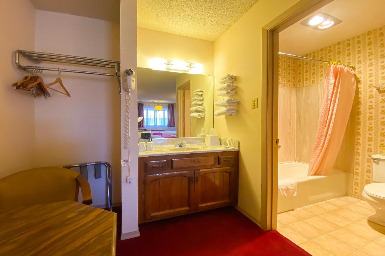 | San Miguel Inn By OYO