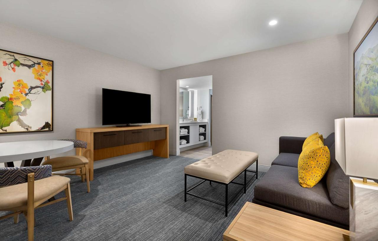 Double Room at Sonesta Silicon Valley
