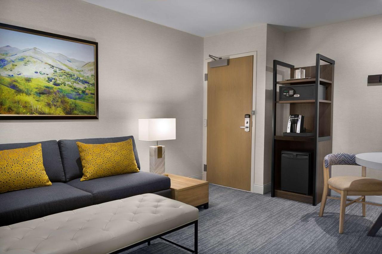 Double Room at Sonesta Silicon Valley
