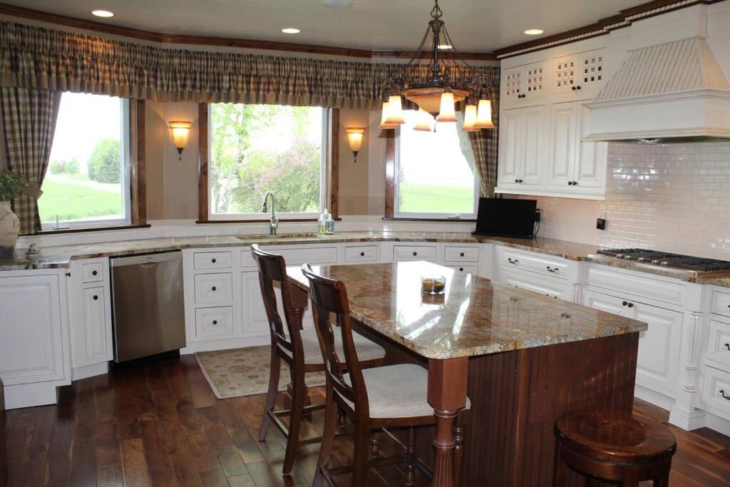 | The Elegant Montana Farmhouse