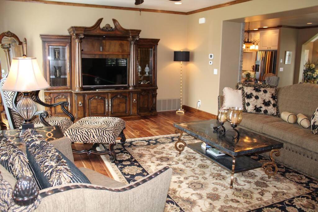 | The Elegant Montana Farmhouse