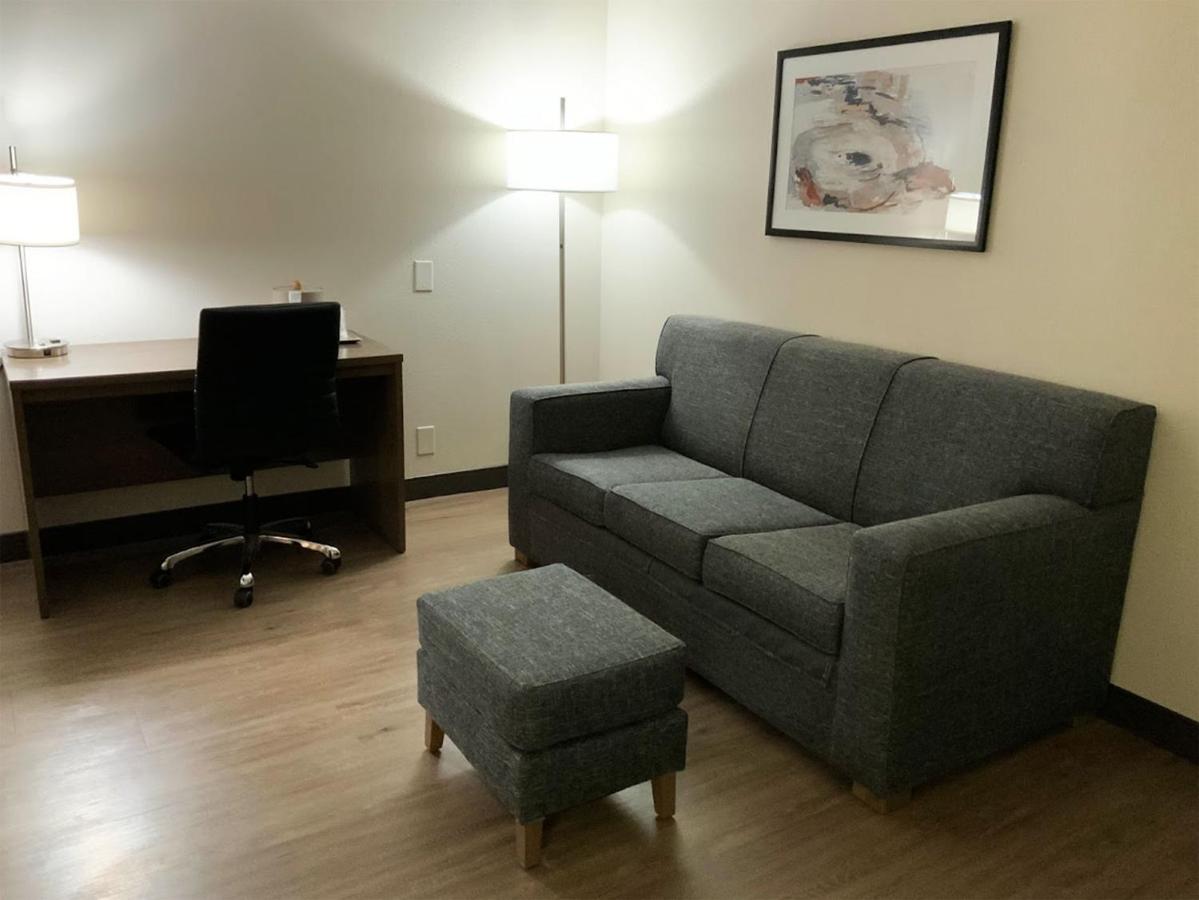 Studio Suite with Two Queen Beds - Non-Smoking at Wingate by Wyndham Jackson/Ridgeland