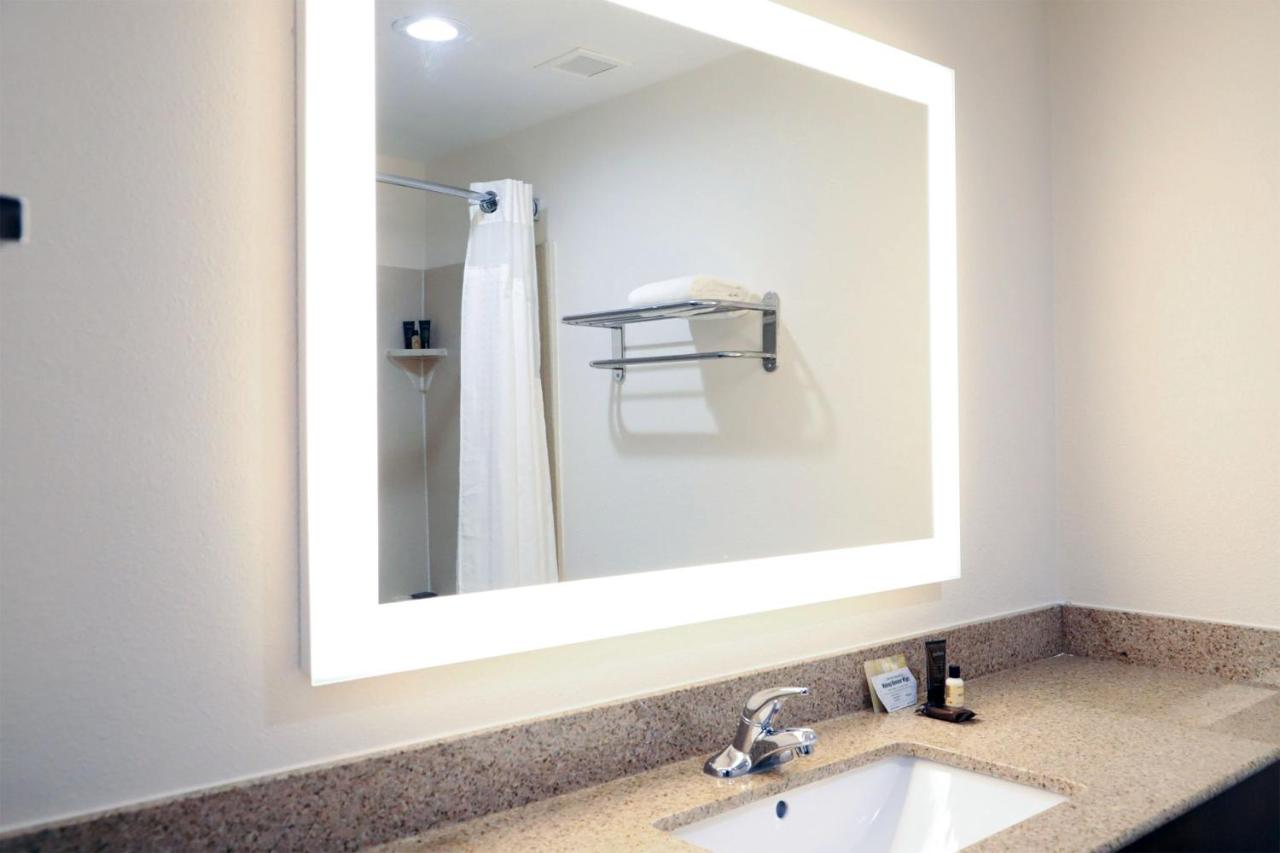 King Studio Suite - Non-Smoking at Wingate by Wyndham Jackson/Ridgeland