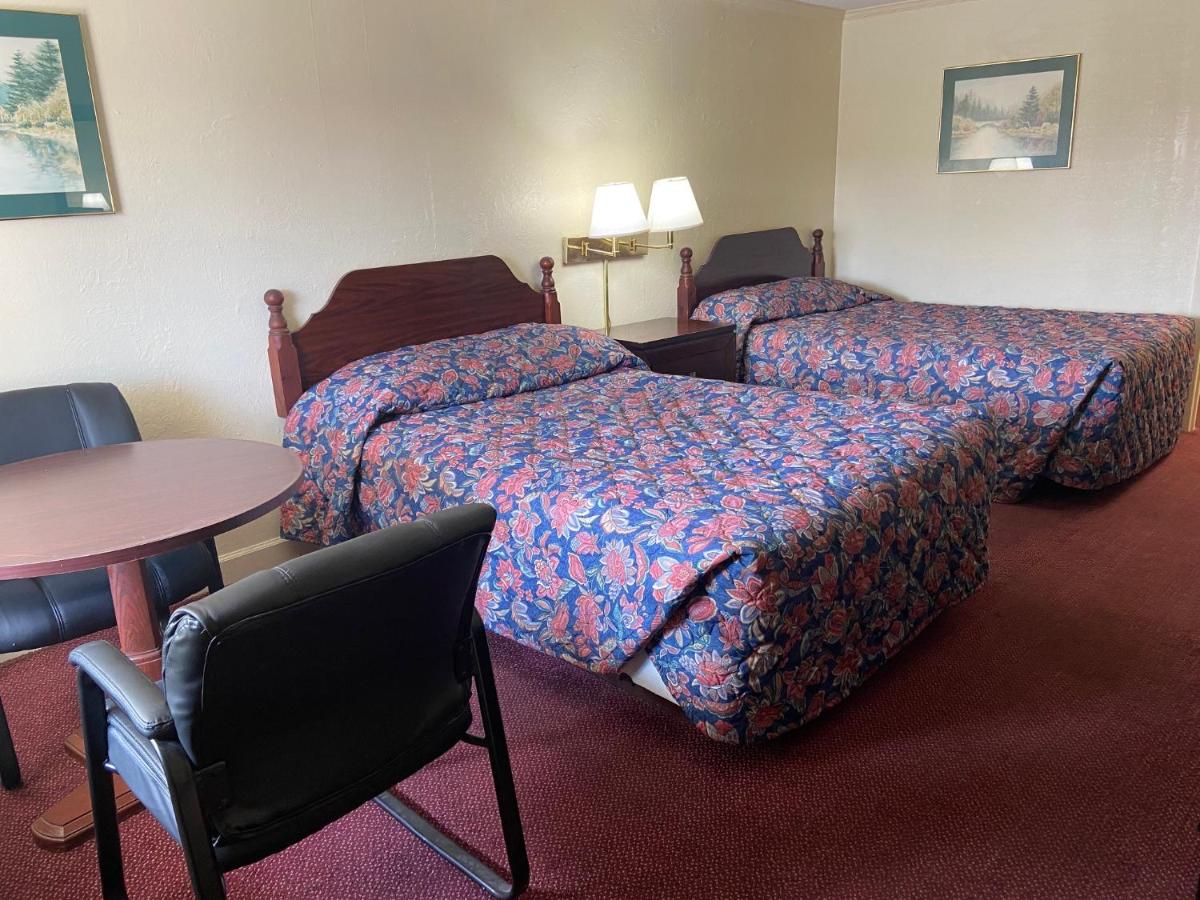 | Corbin Inn