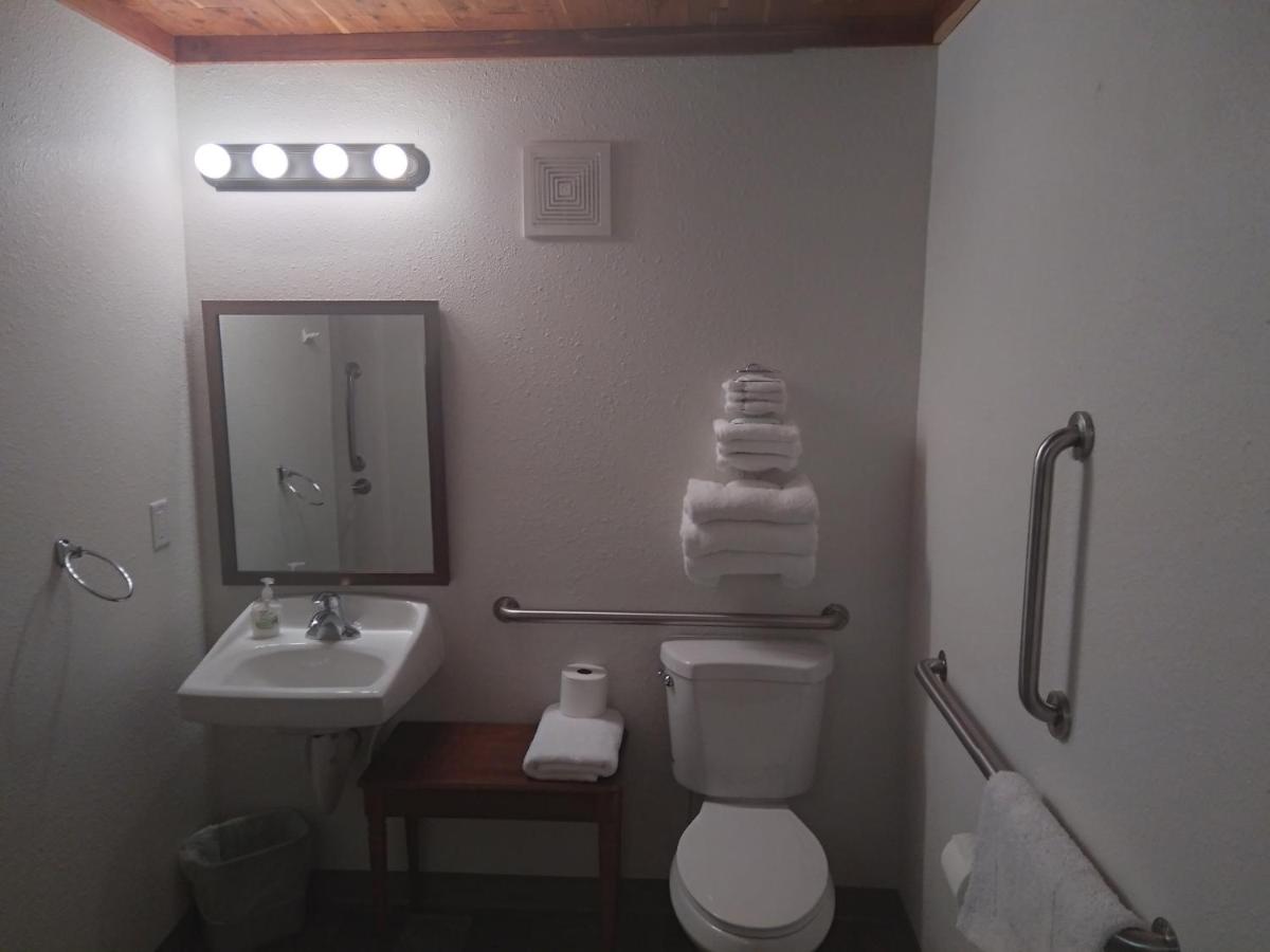 | Comfort Zone Inn