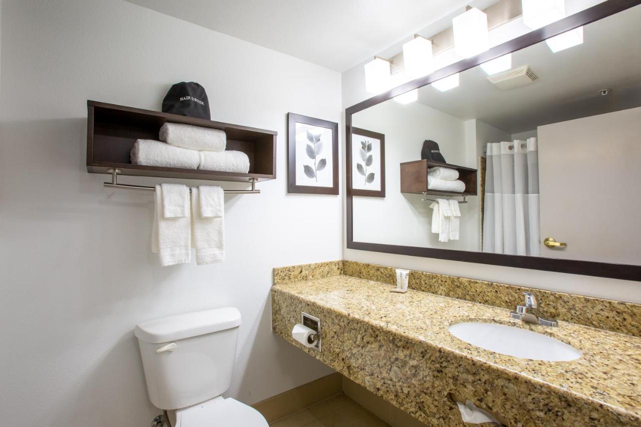 King Suite at Country Inn & Suites by Radisson, Tucson City Center, AZ