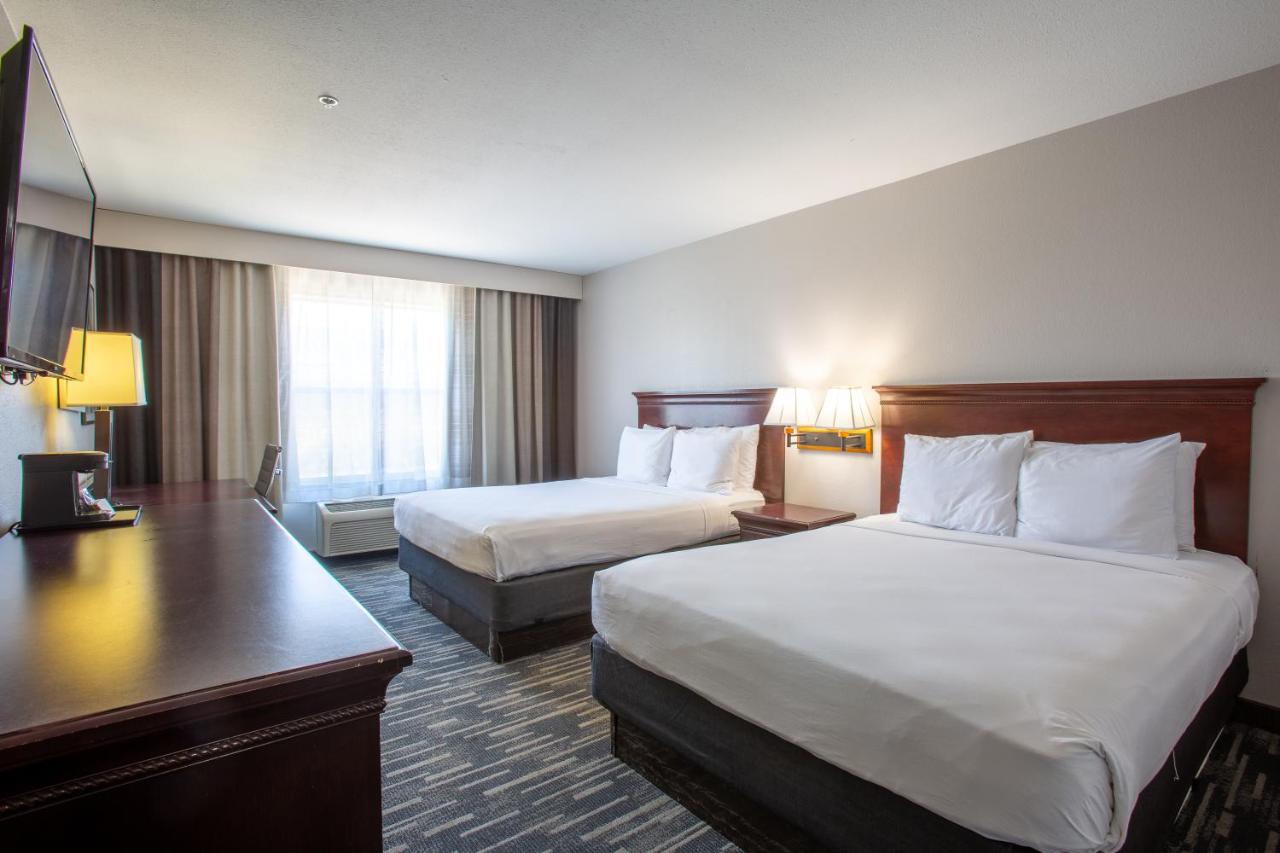 Queen Room with Two Queen Beds at Country Inn & Suites by Radisson, Tucson City Center, AZ