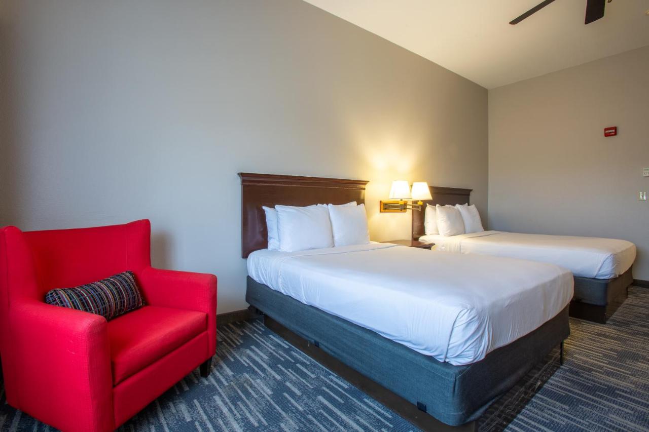 Queen Room with Two Queen Beds at Country Inn & Suites by Radisson, Tucson City Center, AZ