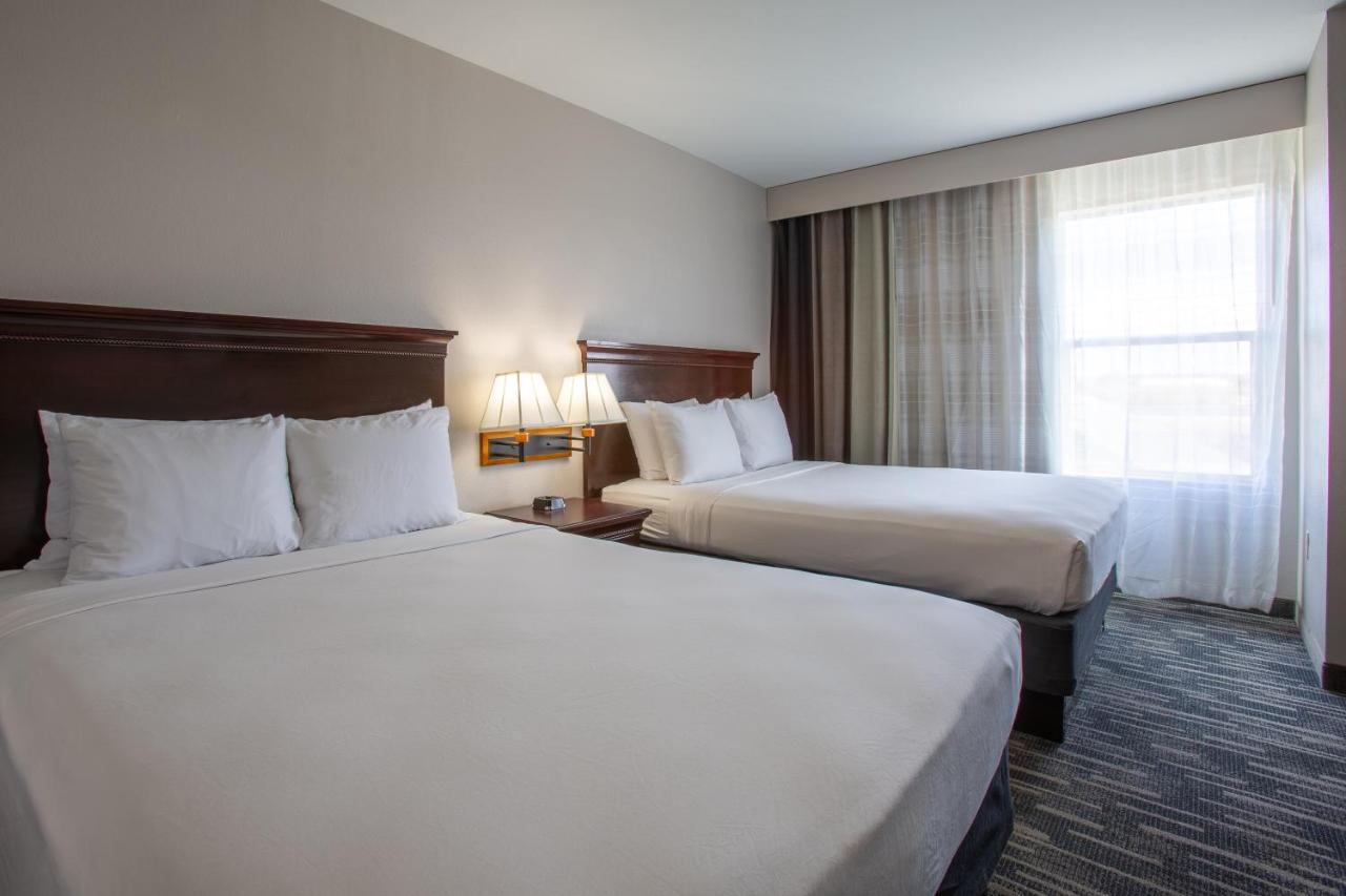 One-Bedroom Queen Suite at Country Inn & Suites by Radisson, Tucson City Center, AZ
