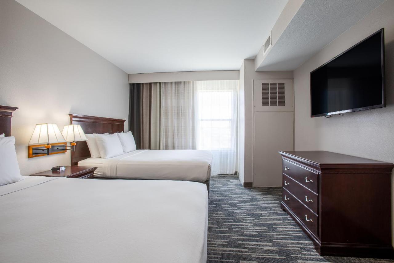 One-Bedroom Queen Suite at Country Inn & Suites by Radisson, Tucson City Center, AZ