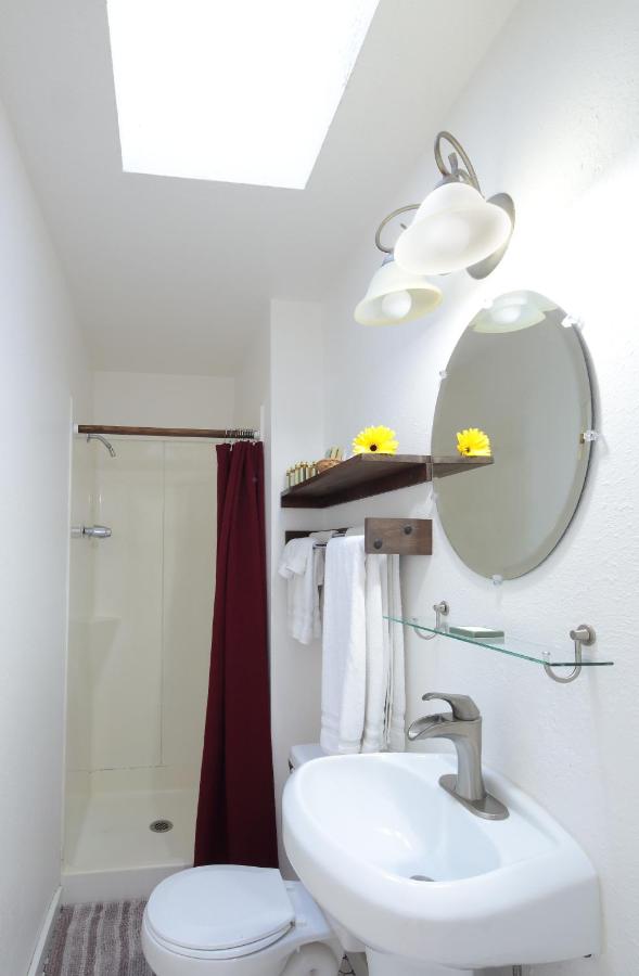 Apartment with Balcony at Inn on the Russian River