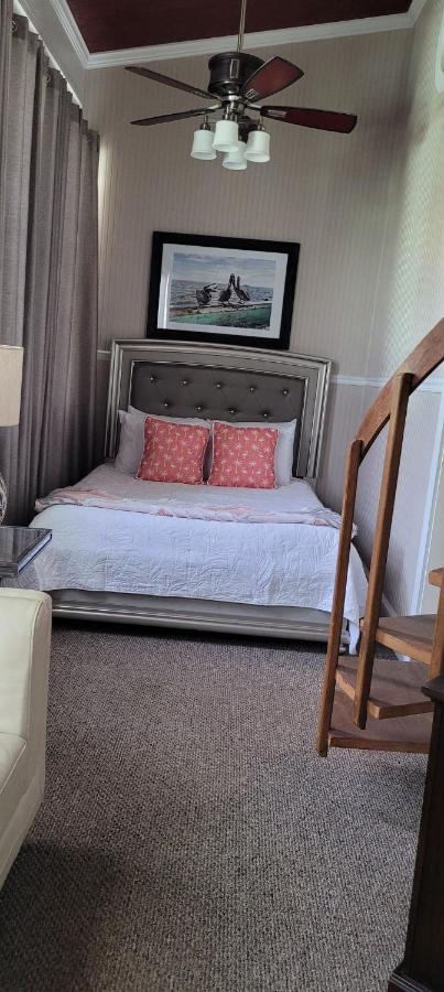| Tybee Island Inn Bed & Breakfast