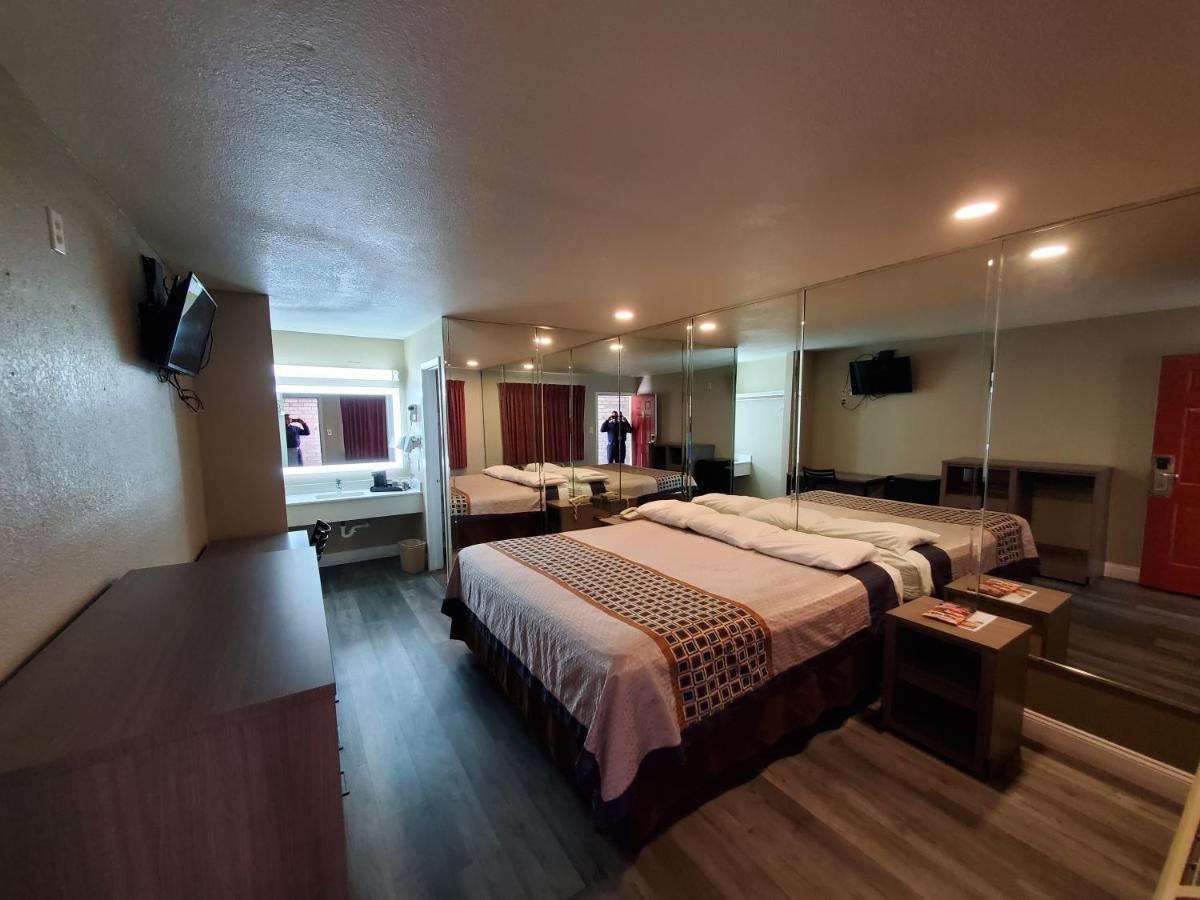  | River Inn Motel
