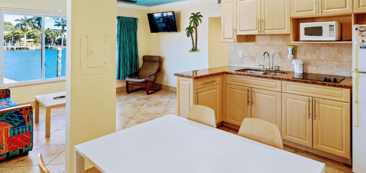 Deluxe One Bedroom Suite: 1 Queen Bed and 1 Sleeper Sofa at Bay Palms Waterfront Resort - Hotel and Marina
