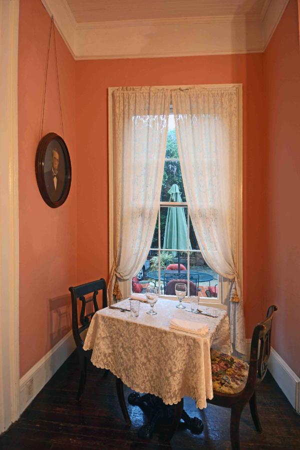 | 1872 Denham Inn