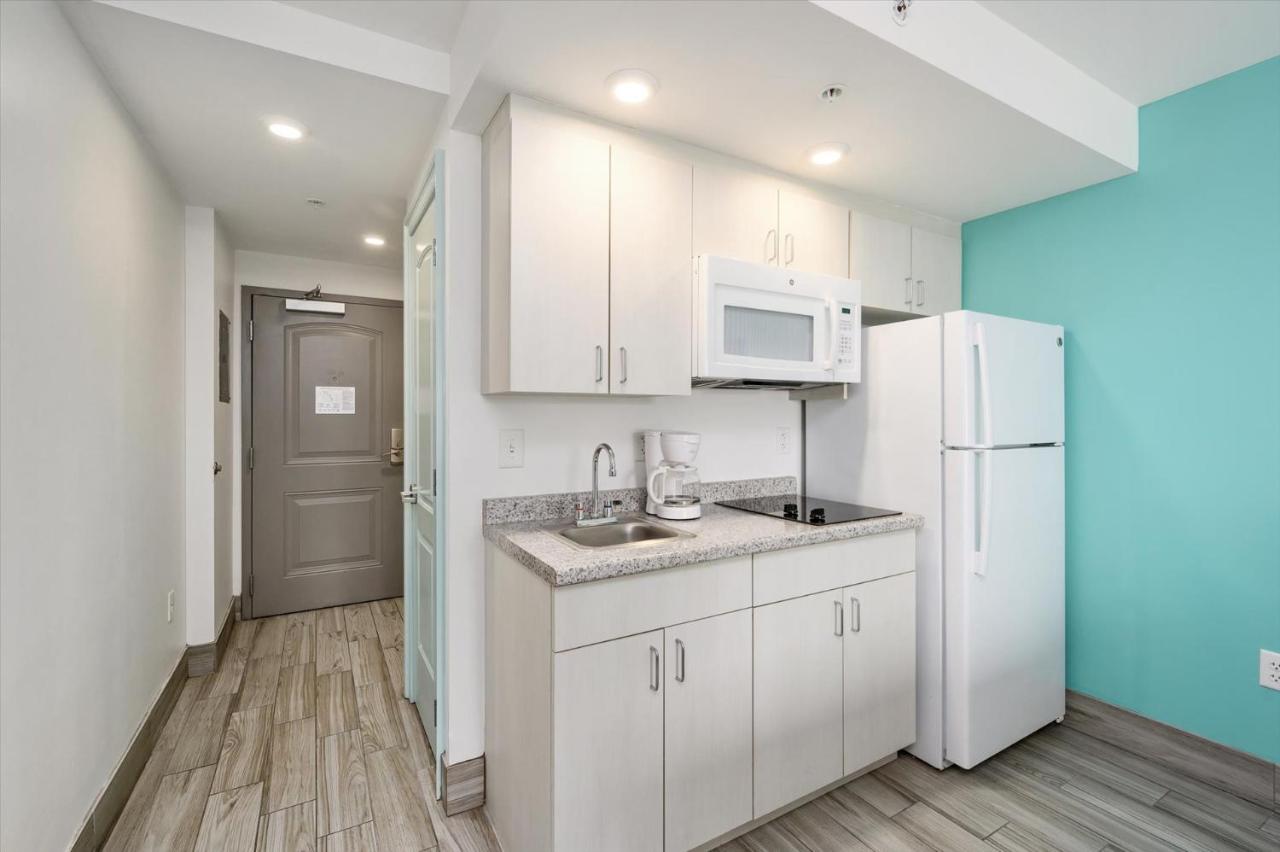 Side Ocean View with Balcony, 2 Double Beds and Kitchenette at Monte Carlo Boardwalk Oceanfront Ocean City
