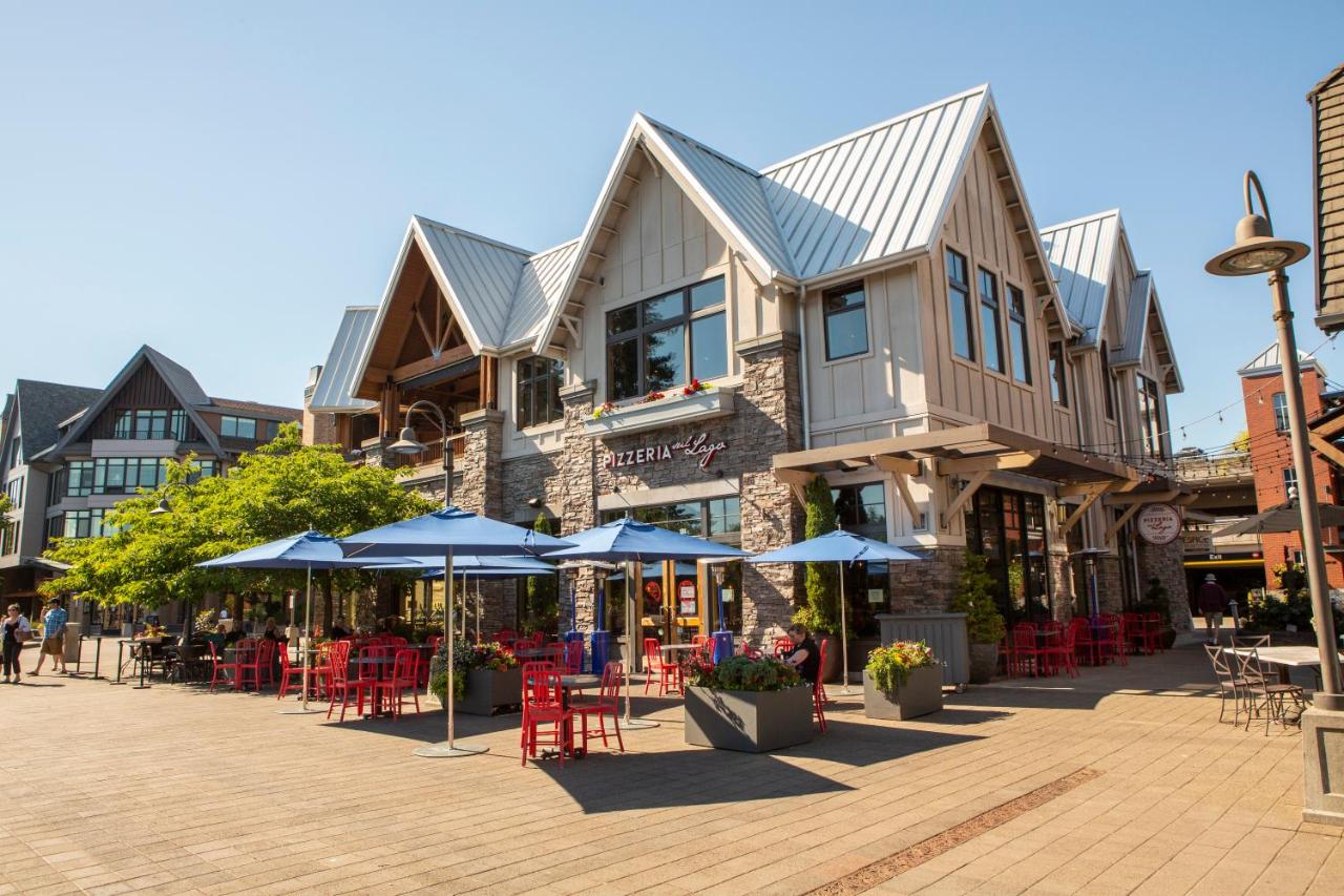 | Lakeshore Inn